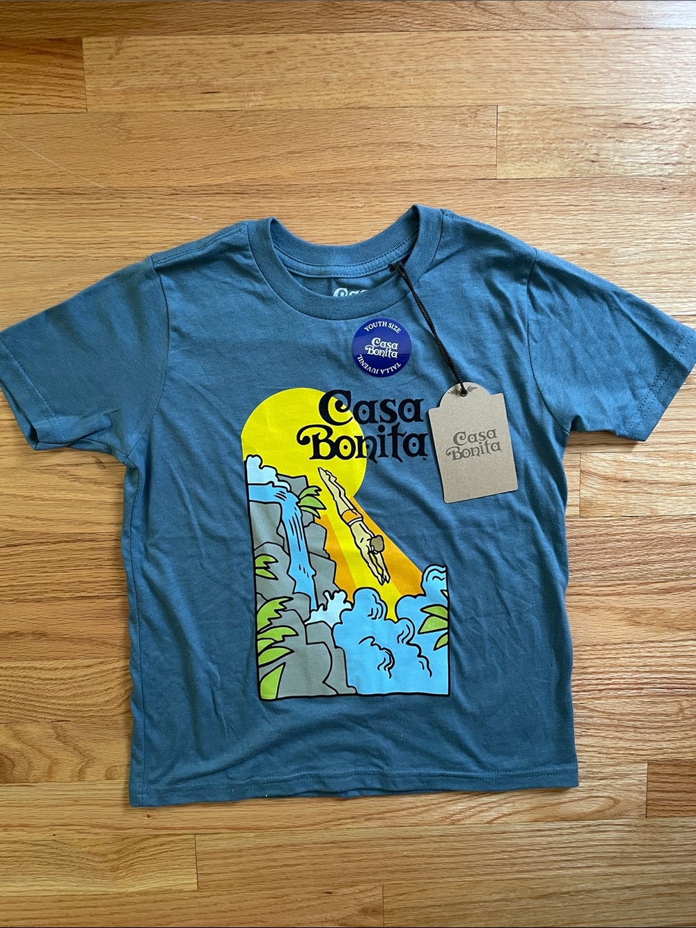 NWT Youth XS Casa Bonita Tee